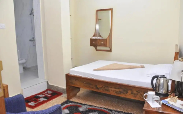 Plumeria Hotel