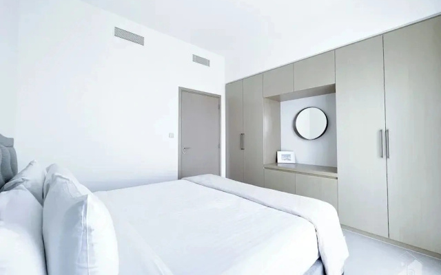 Luxury Burj Royale Modern Apt city view Balcony