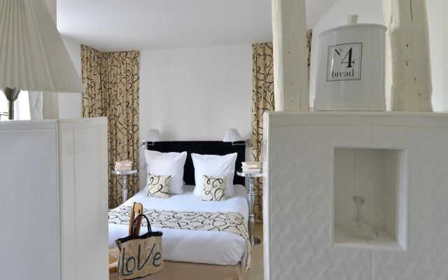 Logis Hotel Restaurant Les 3 Rois