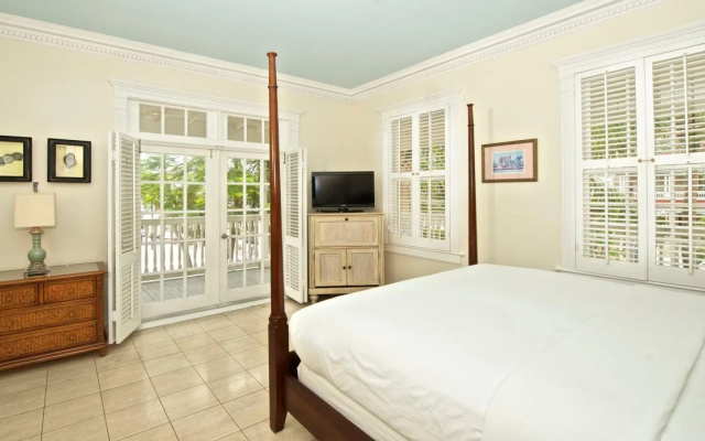 Southernmost House - Adult Exclusive