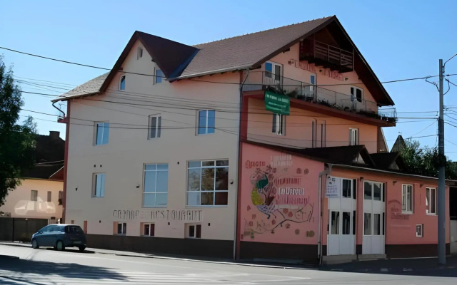 Pension La Viorel