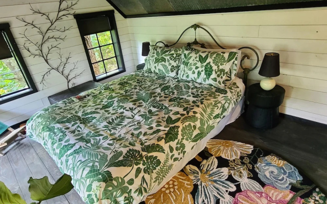 The Treetop Hideaways at Ruby Falls
