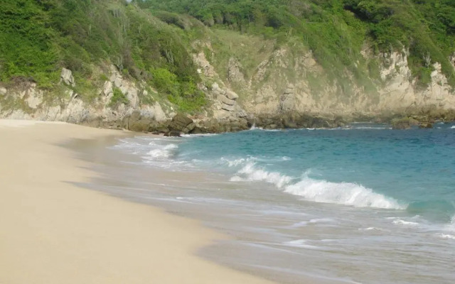 Double Bungalow With Partial Sea View, Full Kitchen