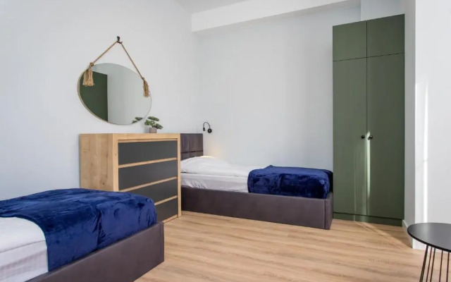 Modern family appartment with 4kTV, coffee machine and big fridge in New Gudauri Alpic