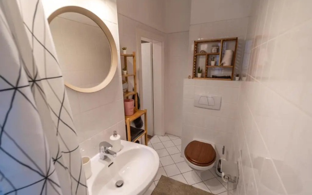 2 Bedroom 65qm - Kitchen - Central - Netflix