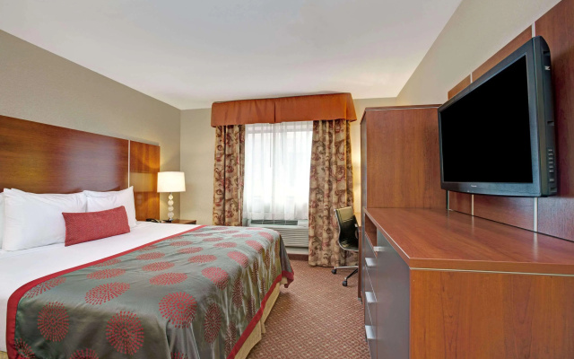 Ramada Staten Island
