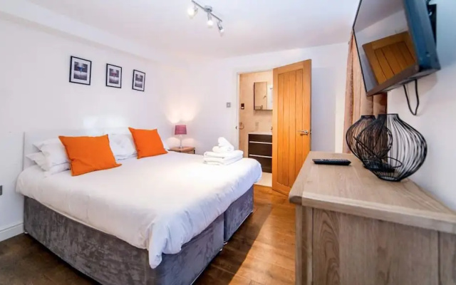 My Serviced Space - Battersea 1B