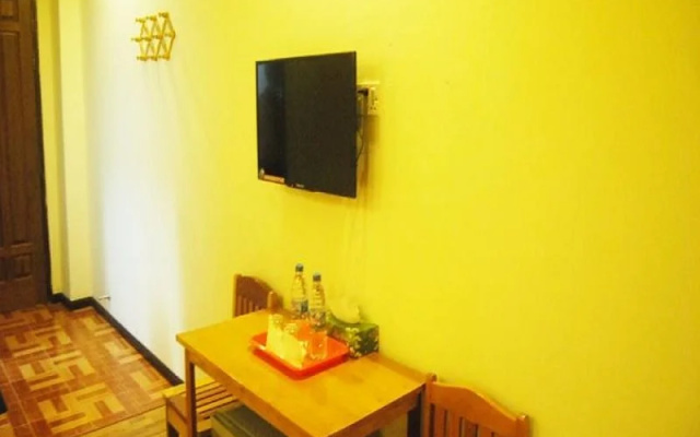 Hotel Bayint Naung