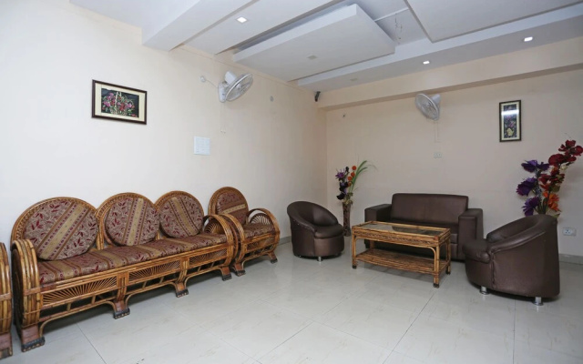 Hotel Star Lotus by OYO Rooms
