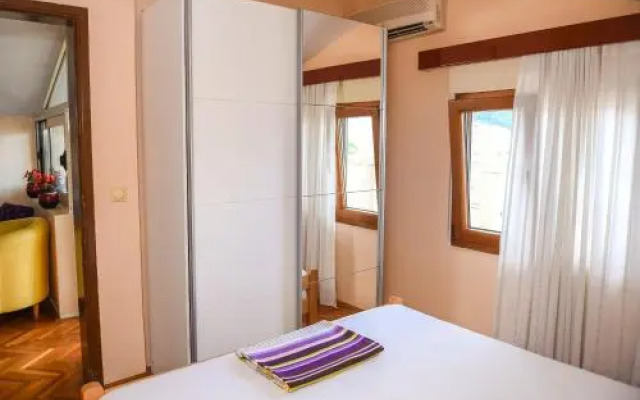 Sol Apartments
