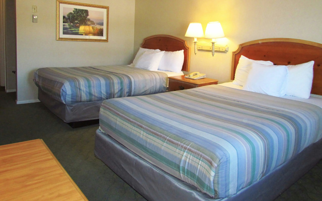 Magnuson Grand Pioneer Inn and Suites