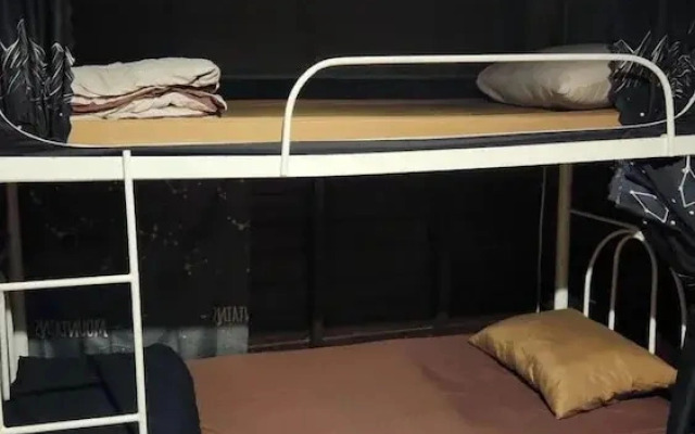 Baan Bright Hostel