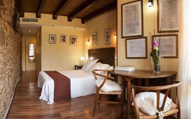 Micro Hostal La Puerta del Perdon