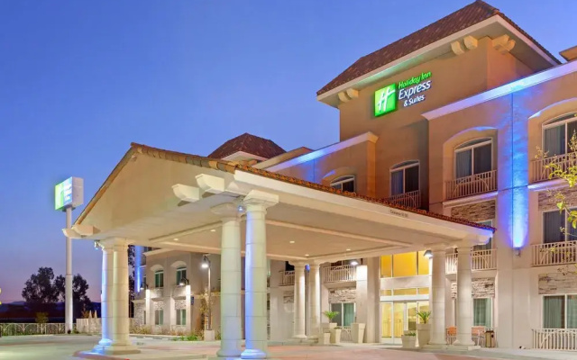 Holiday Inn Express Banning
