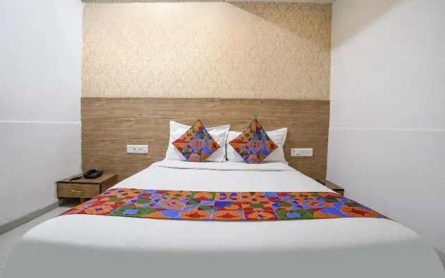 Fabhotel Galaxy I