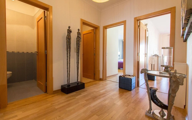 Expo Luxurious by Homing