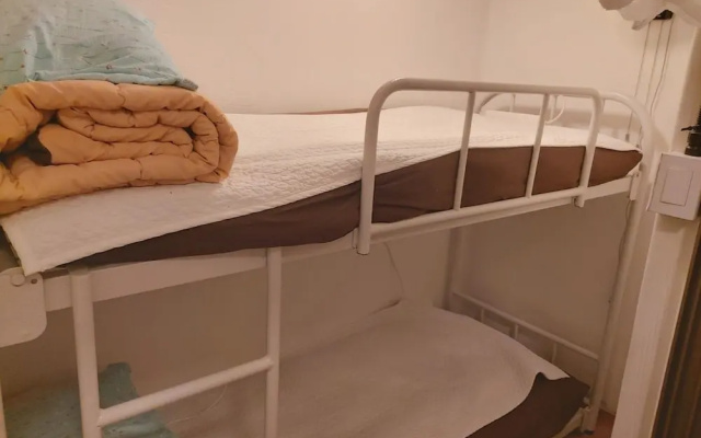Seoul Guesthouse - Foreign Guests Only