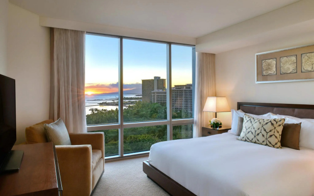 Ka Laʻi Waikiki Beach, LXR Hotels & Resorts