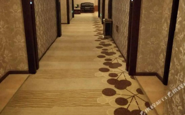 Super 8 Hotel Select (Chuzhou Dongpo West Road Langyashan Subway Station Branch)