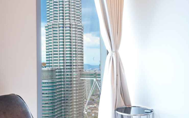Royal Suites Tropicana The Residence KLCC Kuala Lumpur
