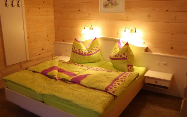 Apartment Leogang Near Ski Slopes