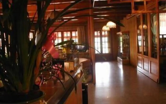 Hotel Quo Vadis