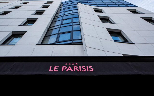 Отель Le Parisis - Paris Tour Eiffel вид на фасад