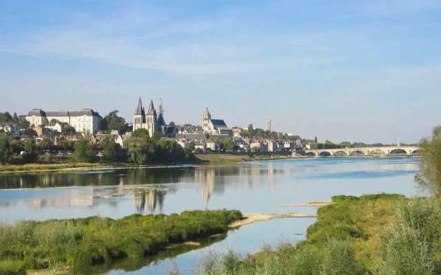 Hotelf1 Blois Nord