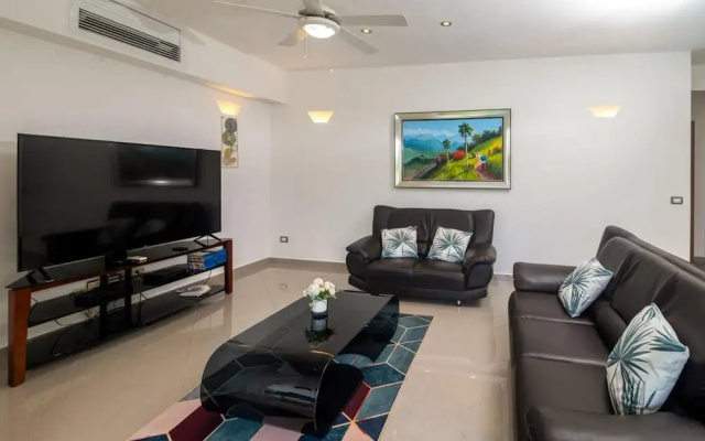 Stunning 2-bed Apartment in Las Terrenas