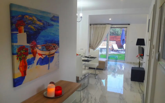 Salonikiou Beach Luxury Residences