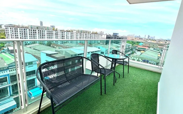 City Garden Tower by Pattaya Holiday