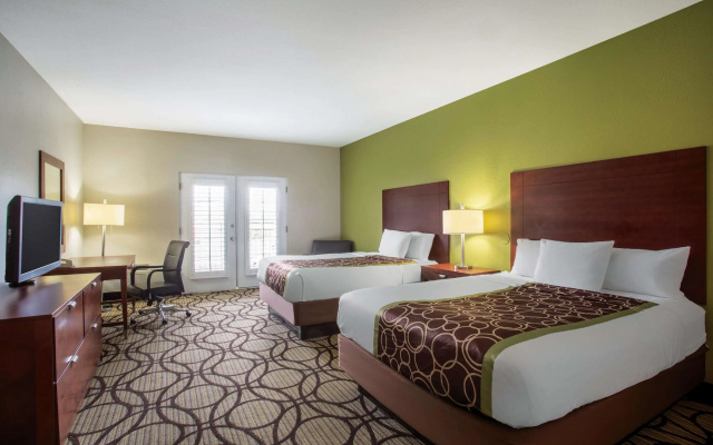 La Quinta Inn & Suites by Wyndham Conference Center Prescott