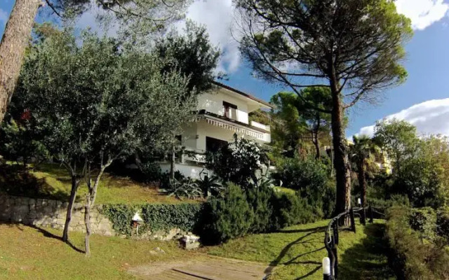 Villa Ginestre