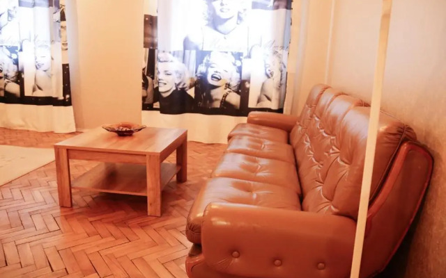 Monro - Heart of Lviv
