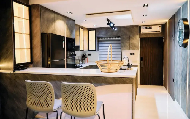 Mo's Place by Zuno Homes