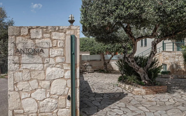 Antonia Blue Villa