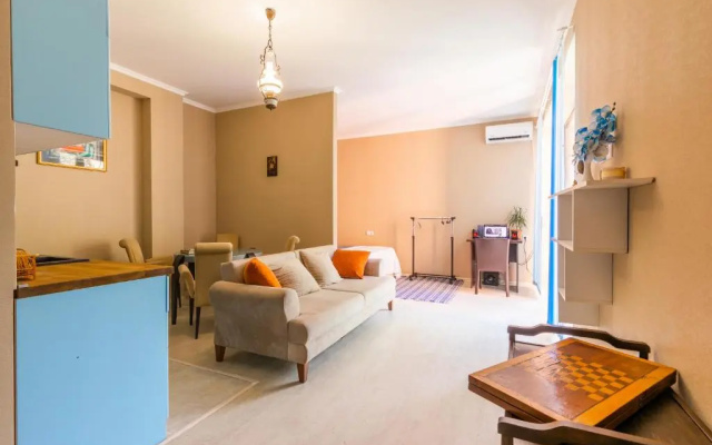 Room 415 Amagleba,Sololaki,Old Tbilisi