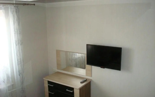 Apartment on Privokzalnaya 2/1