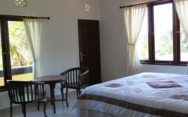 Kamol House