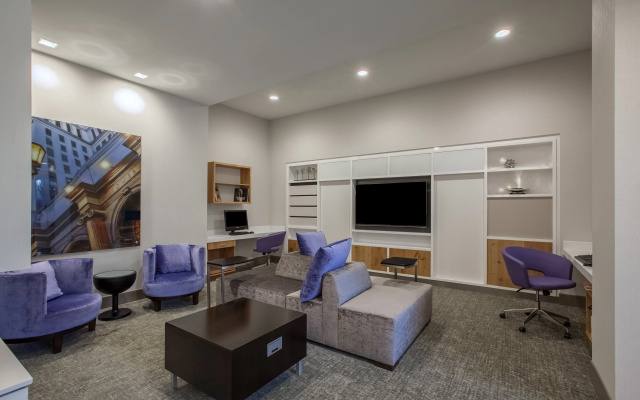 Holiday Inn Cleveland Clinic by IHG