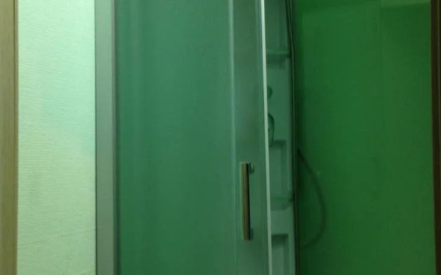 Hotel Hostel Ekonom V Otradnom