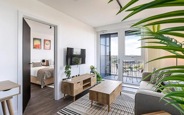 Stylish West London Apartment