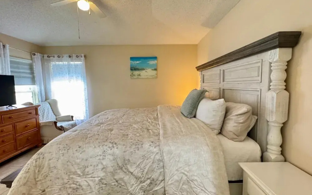 Lake Berkley Villas Swanky