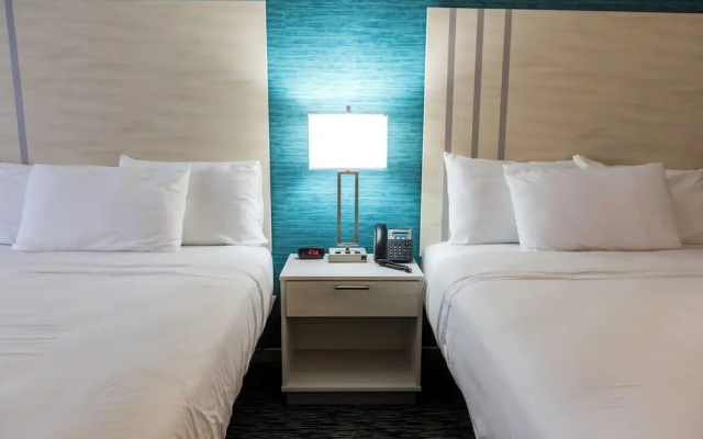 Illinois Beach Hotel