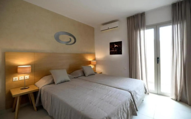 Golden Beach Hotel