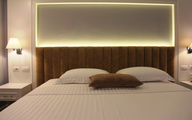 Premium Beach Hotel