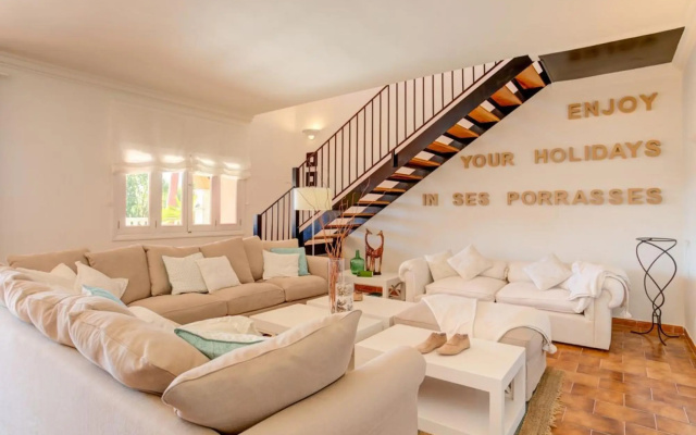 Villa Porrasses in Selva