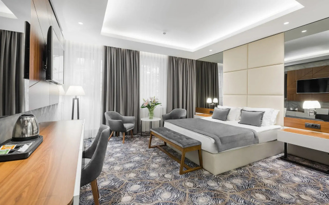 Sky hotel