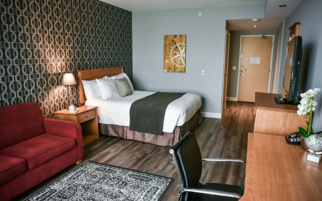 Cambridge Hotel and Conference Centre