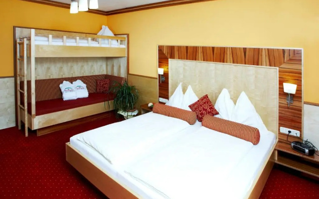 Hotel Garni Thermenglück